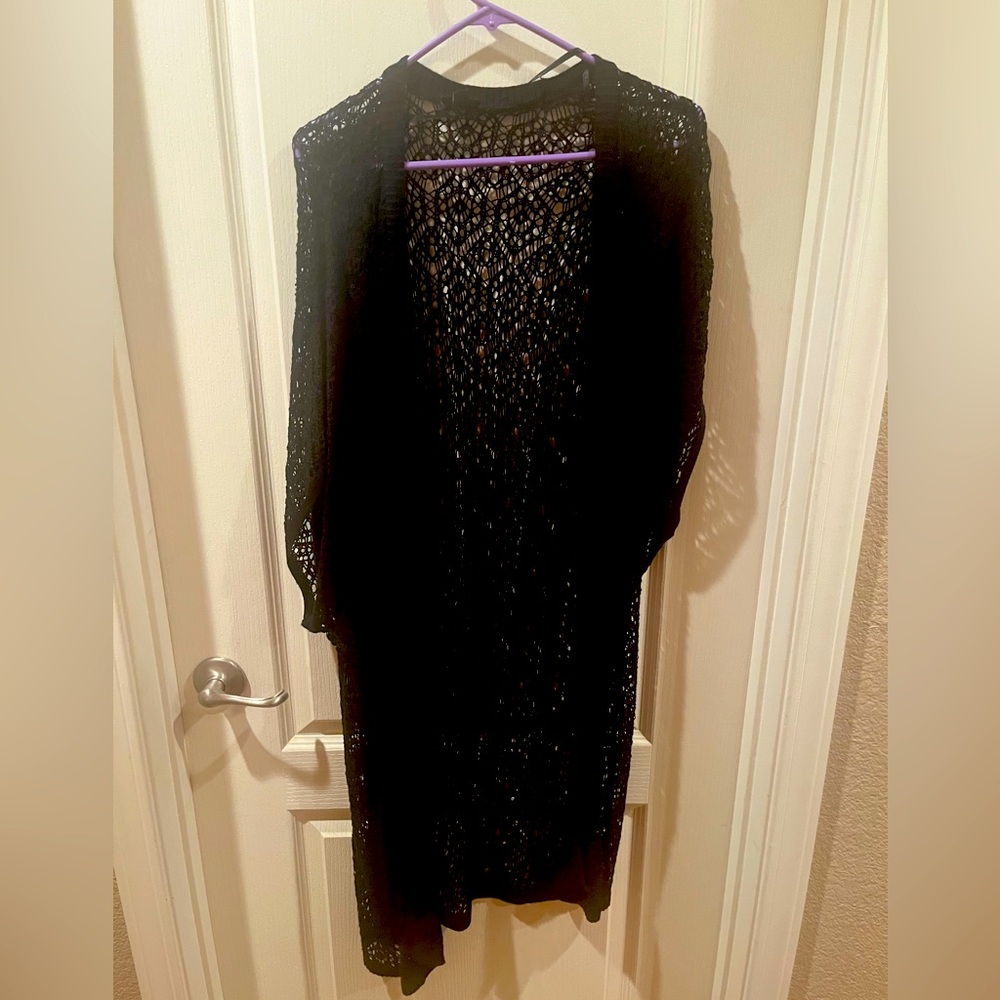Women’s long cardigan sweater